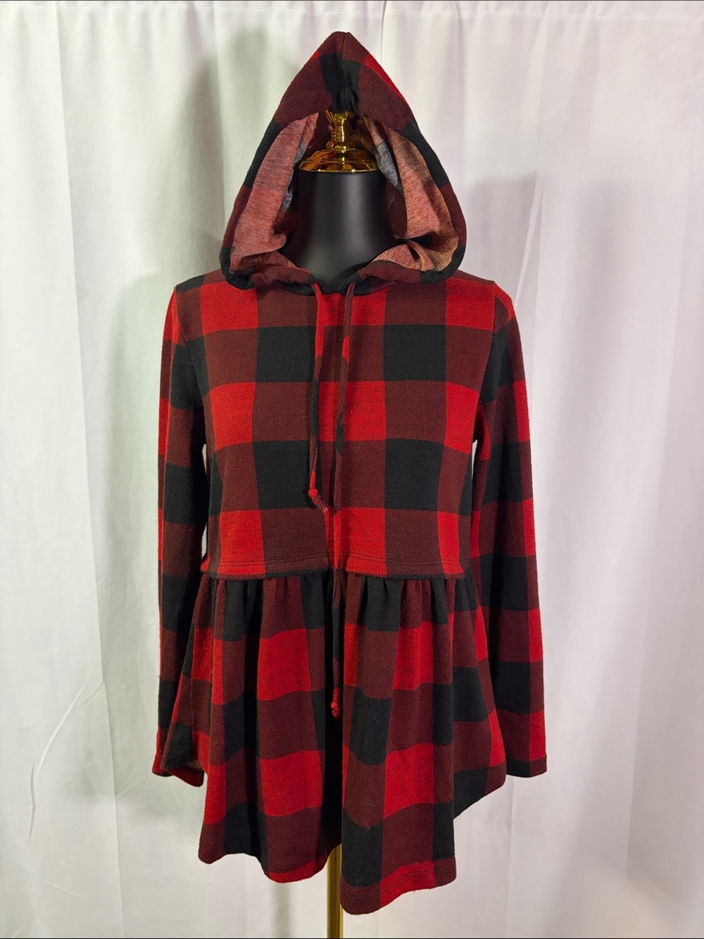 Be Stage Red & Black Buffalo Check Plaid Hooded Knit Peplum Hem Top